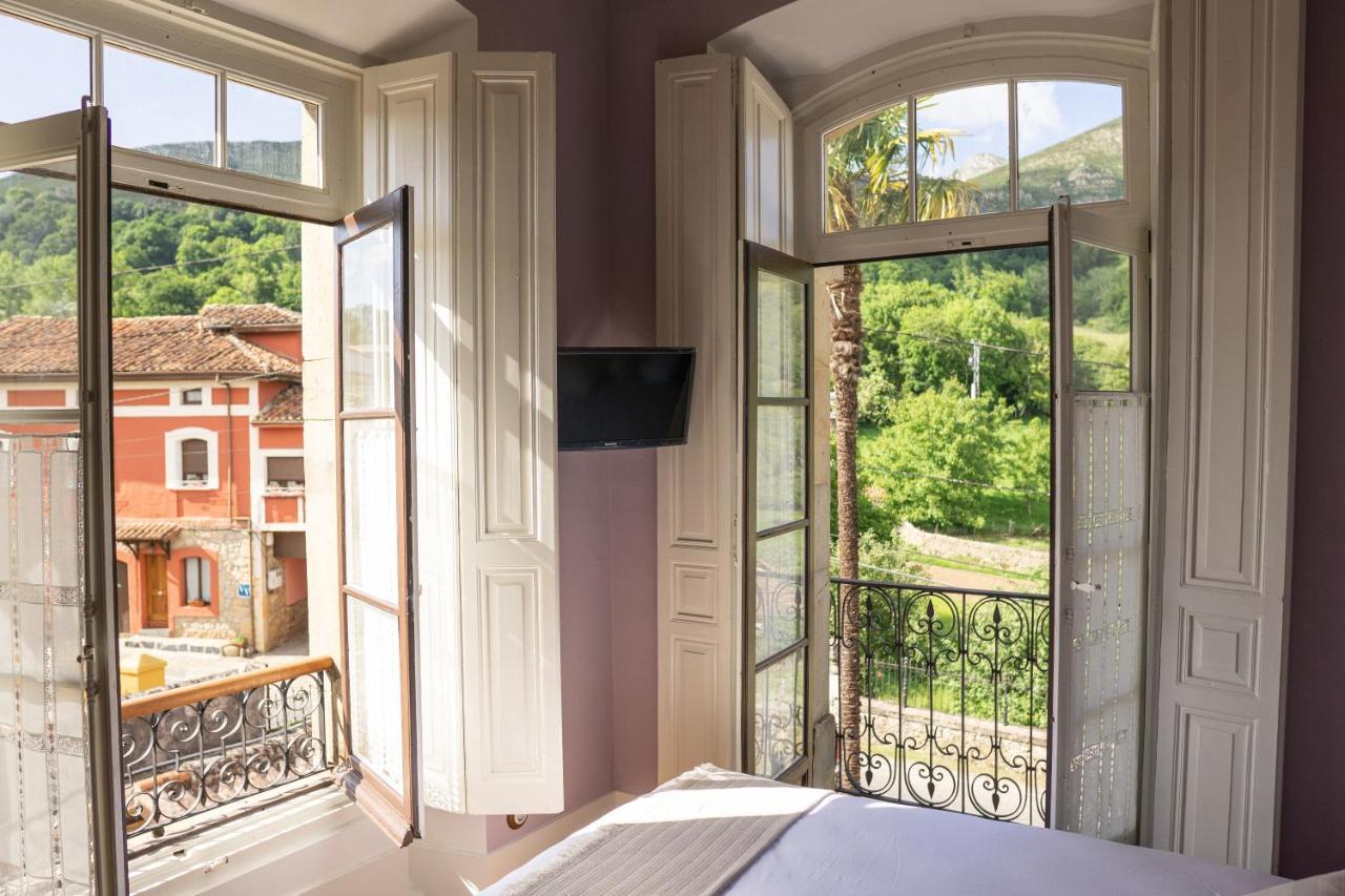 La Venta De Miyares - Casa De Indianos Hotell Piloña Eksteriør bilde